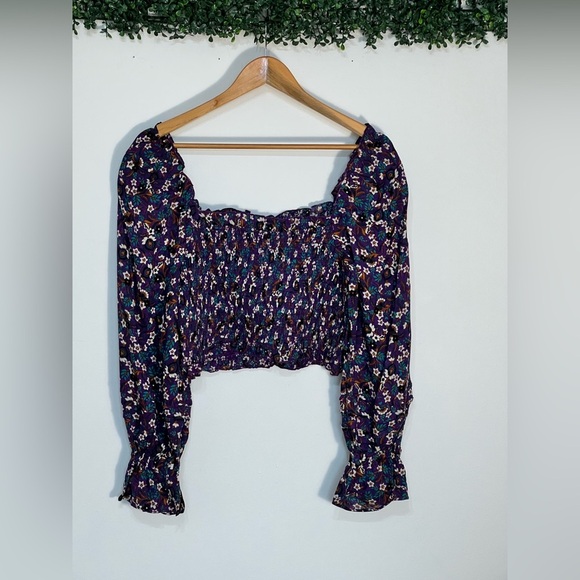 Band Of The Free AGATHE PURPLE FLORAL SMOCKED TOP Medium - Picture 2 of 9